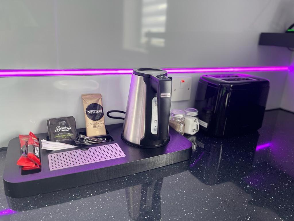 #4 Tgha Luxury One Bedroom Apartment In 애슬론 외부 사진