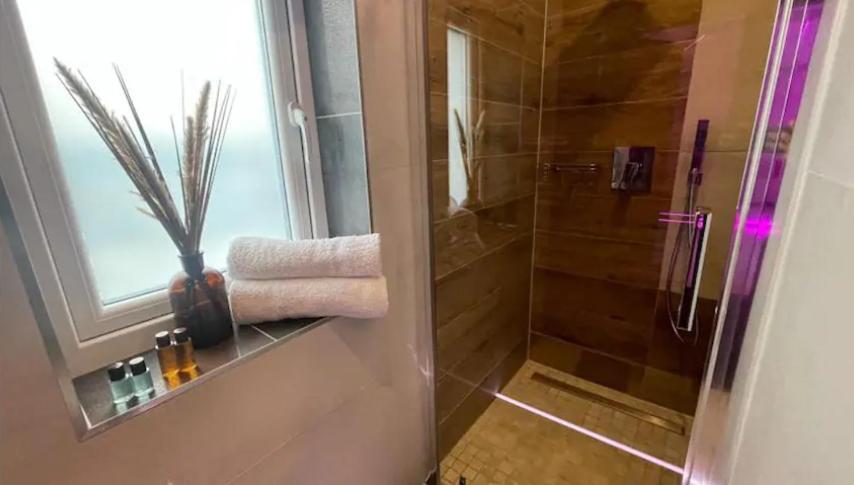 #4 Tgha Luxury One Bedroom Apartment In 애슬론 외부 사진